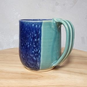 Leola Alaska Studio Art Pottery Mug Turquoise/Blue Glossy Glazed SIGNED